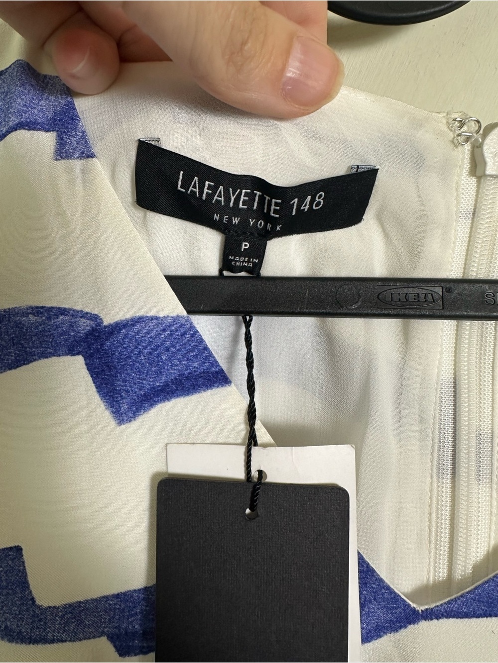 Lafayette 148 New York White Dress with Blue Wave Print Silk *flaw - Picture 4 of 8